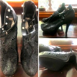 $25 ADD ON Sexy skull heels 40 or 9.5